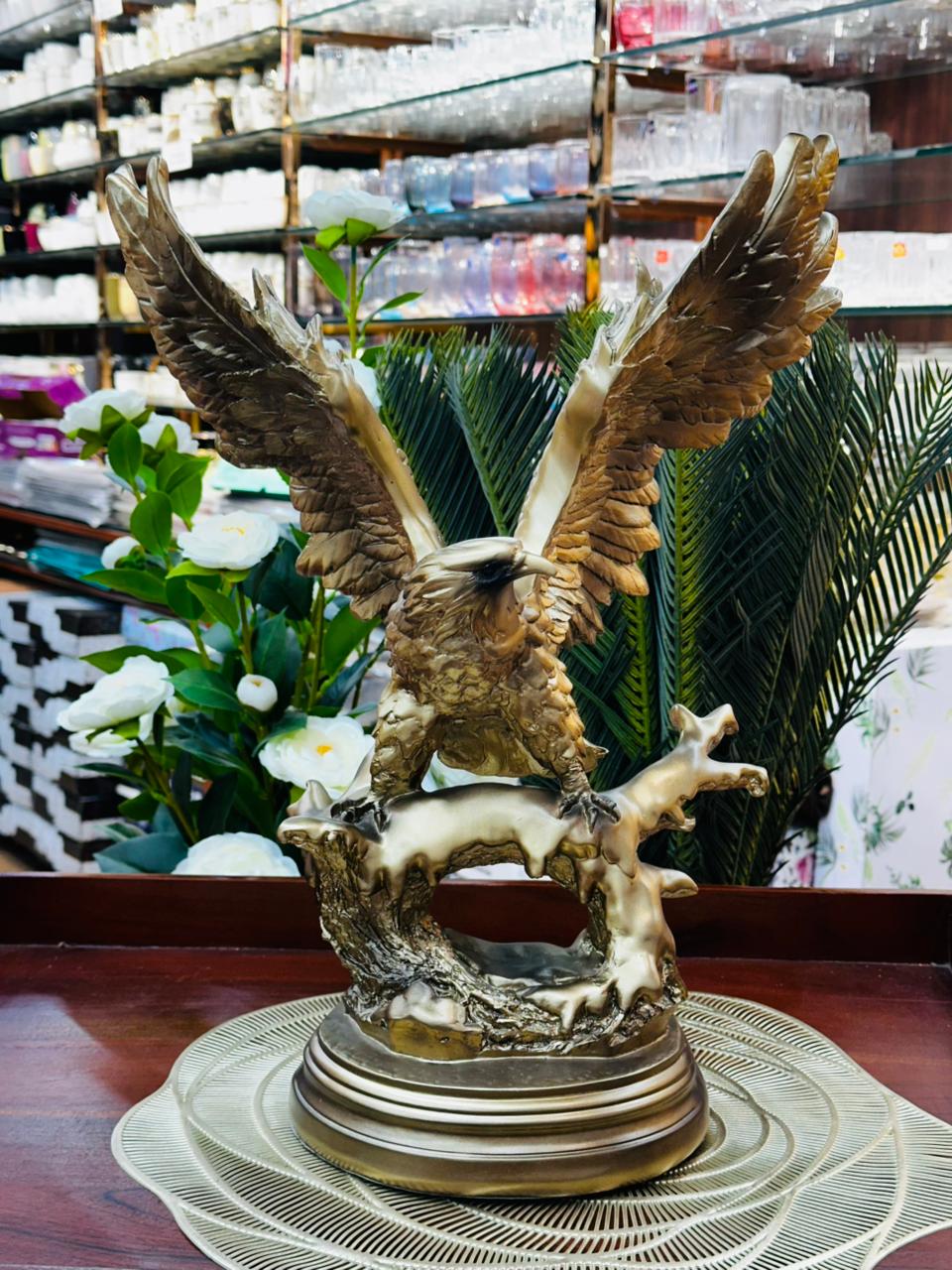 Aquila Grand Monarch – Luxury Large Soaring Eagle Statue